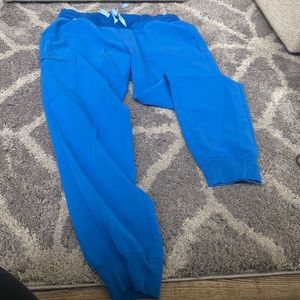 Figs large tall blue scrubs